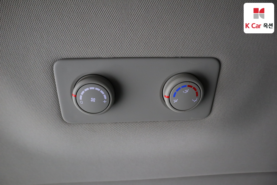 Hyundai Grand Starex 2019 - Image 22