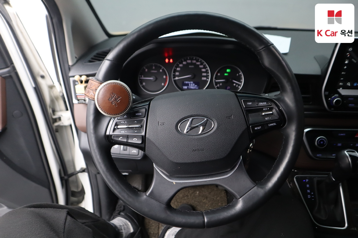 Hyundai Grand Starex 2019 - Image 10