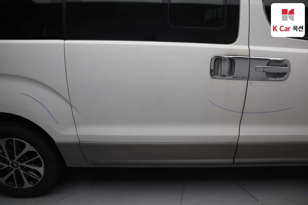 Hyundai Grand Starex 2019 - Image 35