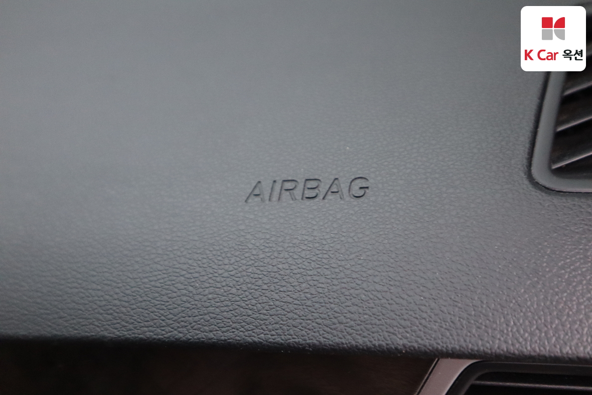 Hyundai Grand Starex 2019 - Image 30