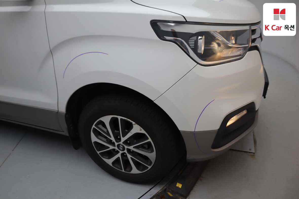 Hyundai Grand Starex 2019 - Image 36