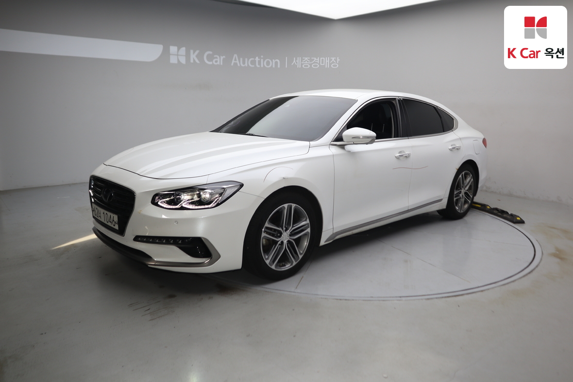 Hyundai AZERA - 1