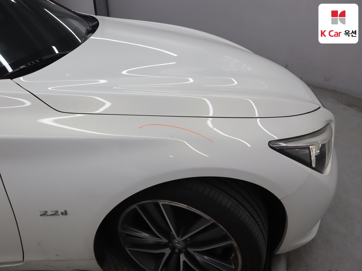 Infiniti Q50 - 45