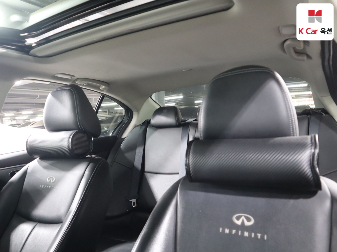 Infiniti Q50 - 19