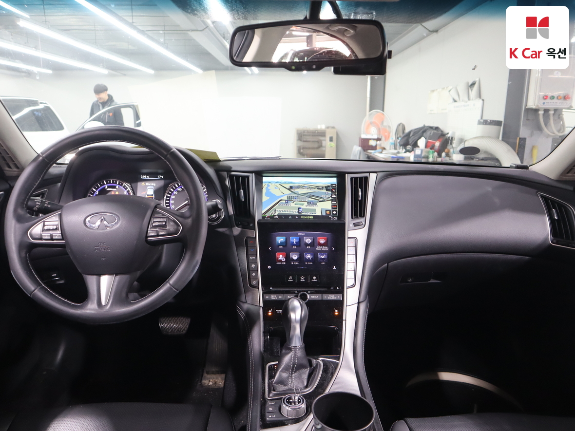 Infiniti Q50 - 3