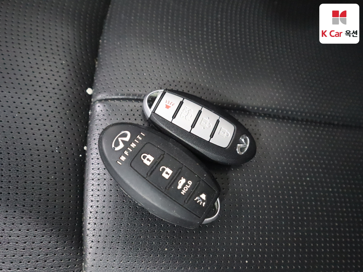 Infiniti Q50 - 17