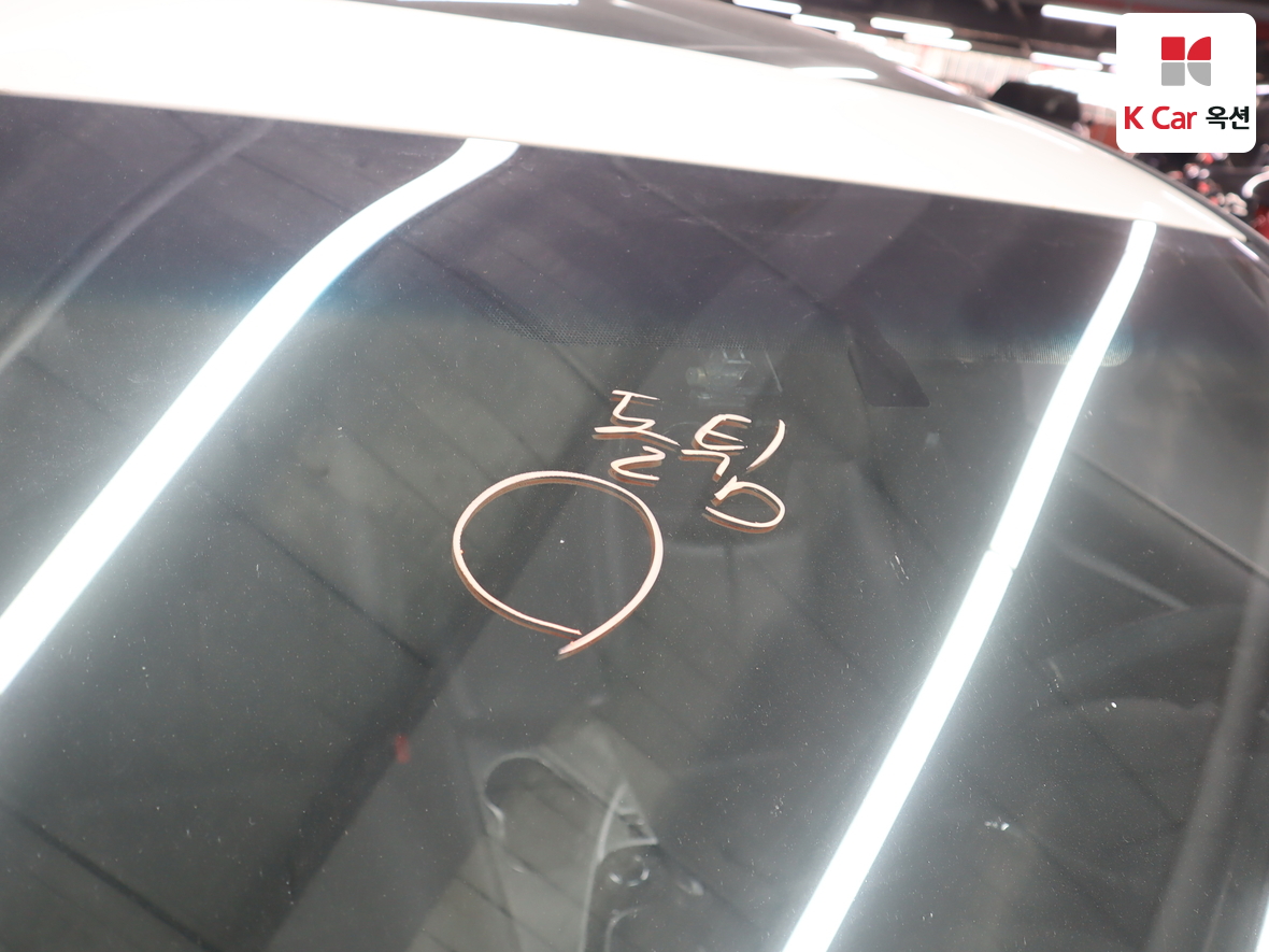 Infiniti Q50 - 36