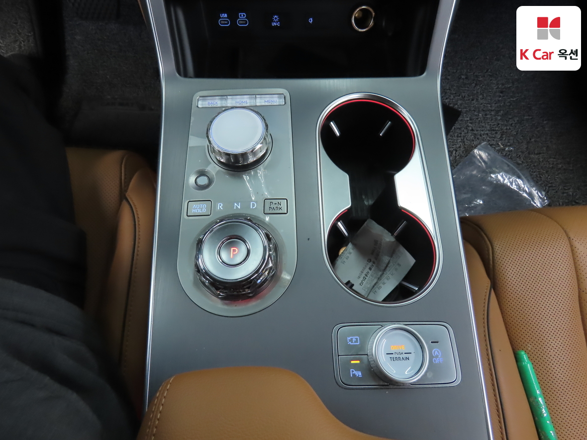 جينيسيس GV80 2024 - صورة 16