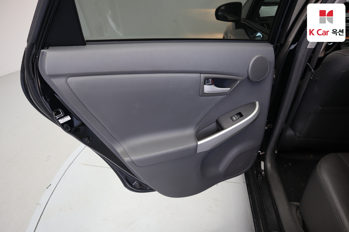 TOYOTA 프리우스 - 19