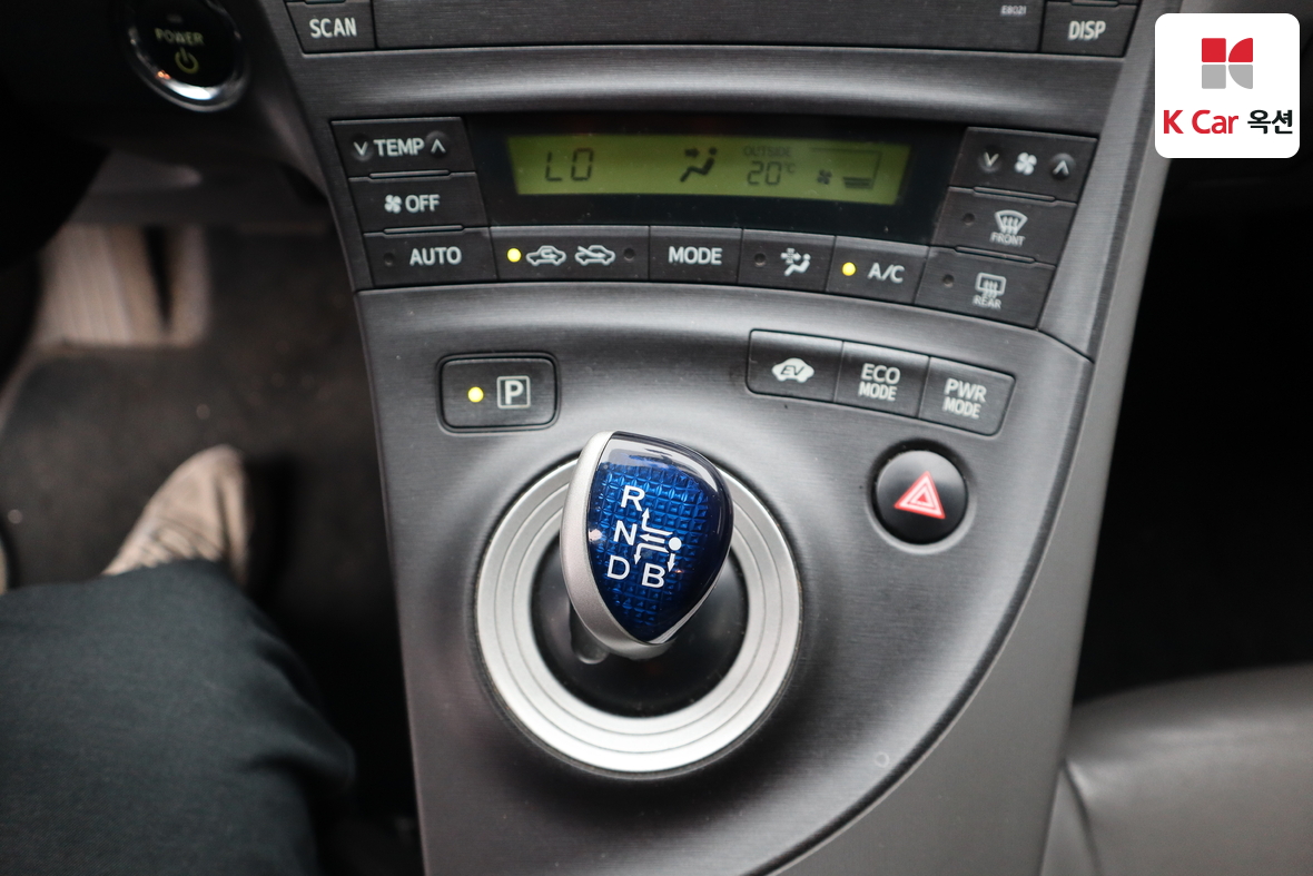 TOYOTA 프리우스 - 14
