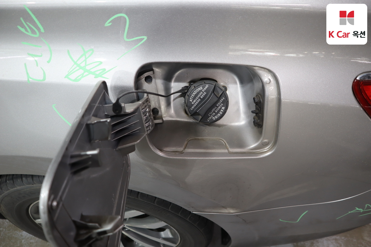 Hyundai Grandeur 2012 - Image 24