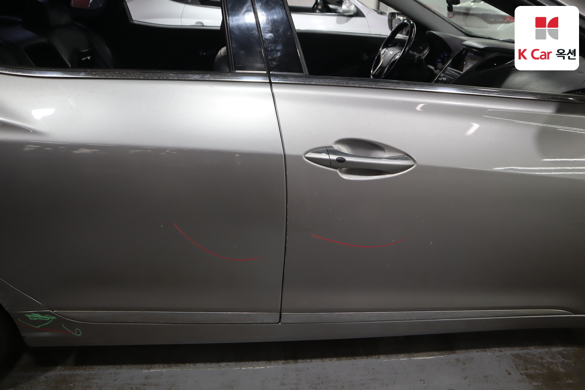 Hyundai Grandeur 2012 - Image 41