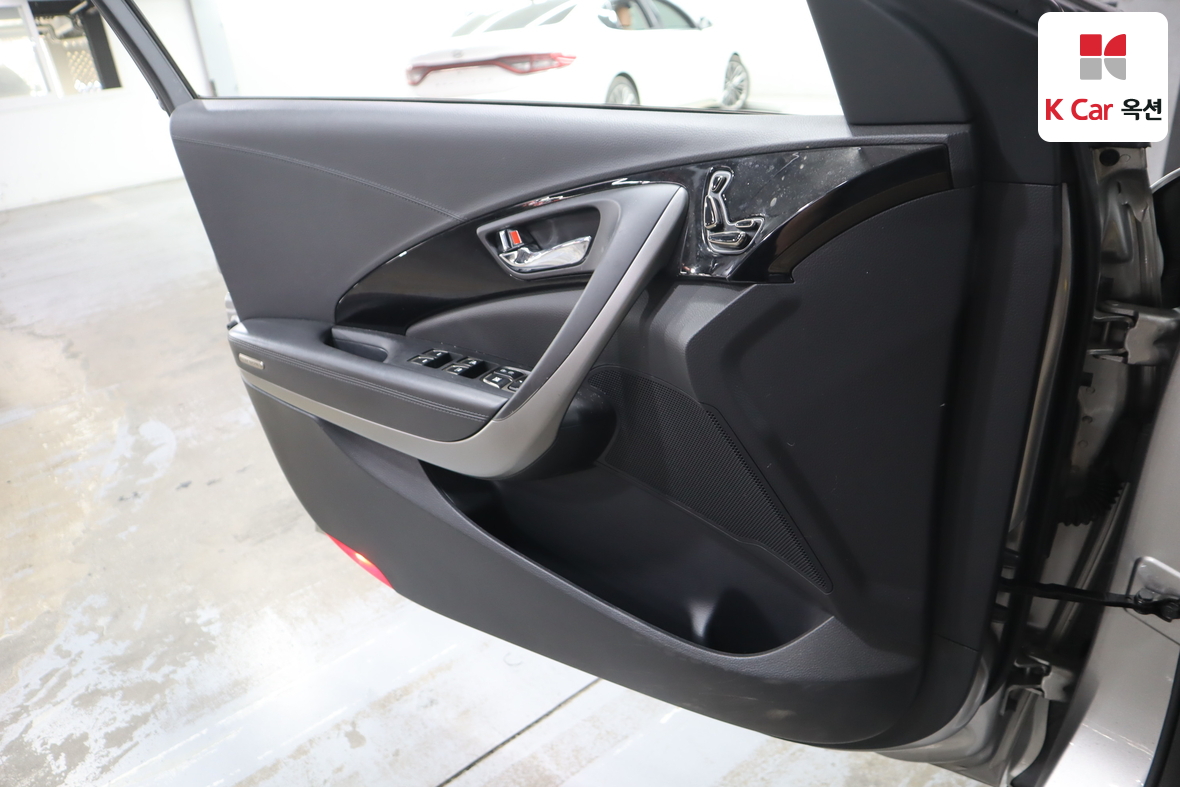 Hyundai Grandeur 2012 - Image 8