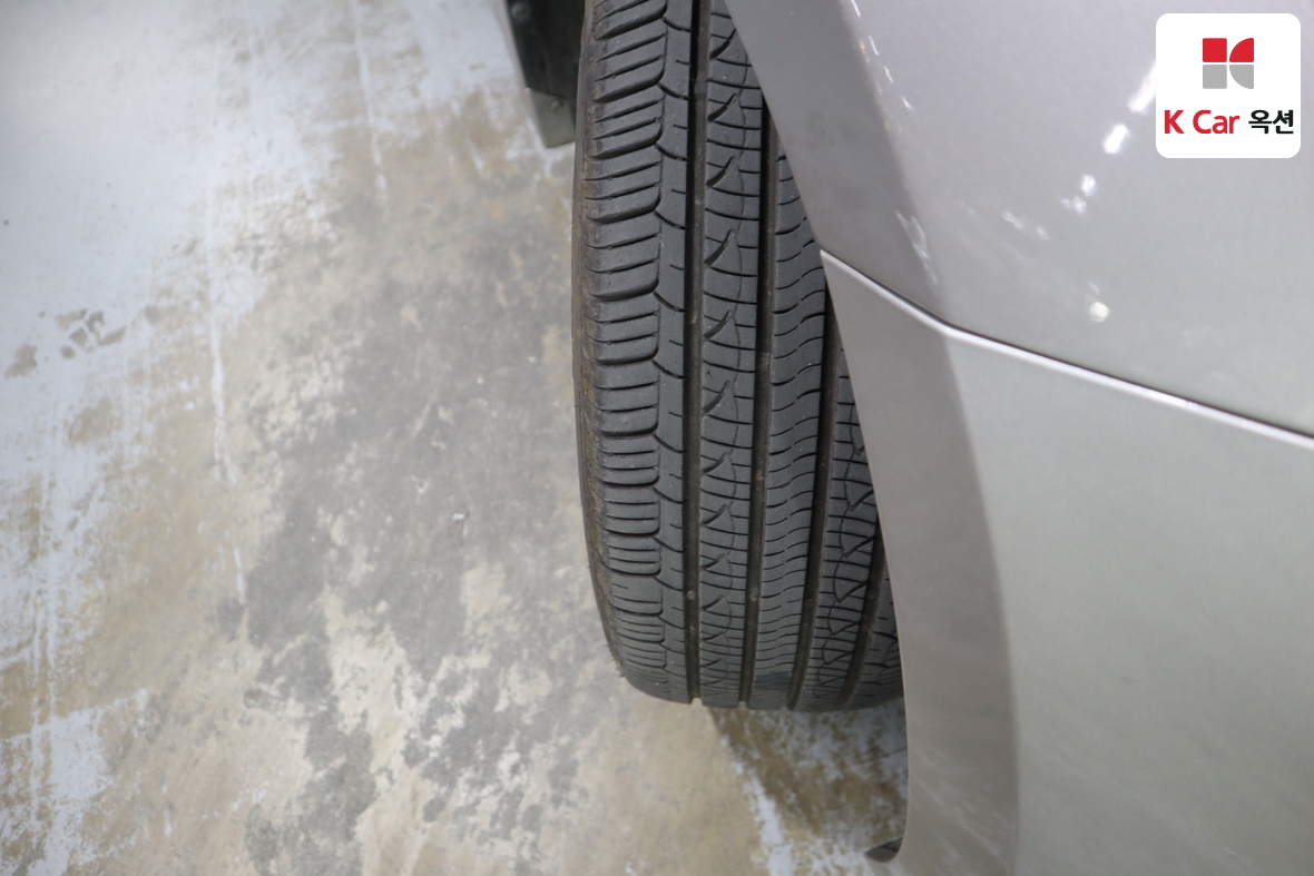 Hyundai Grandeur 2012 - Image 31