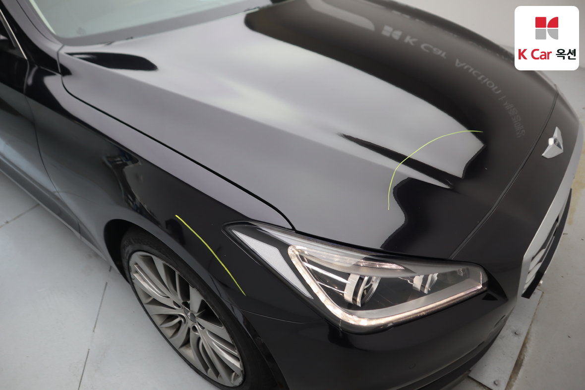 Hyundai Genesis - 40