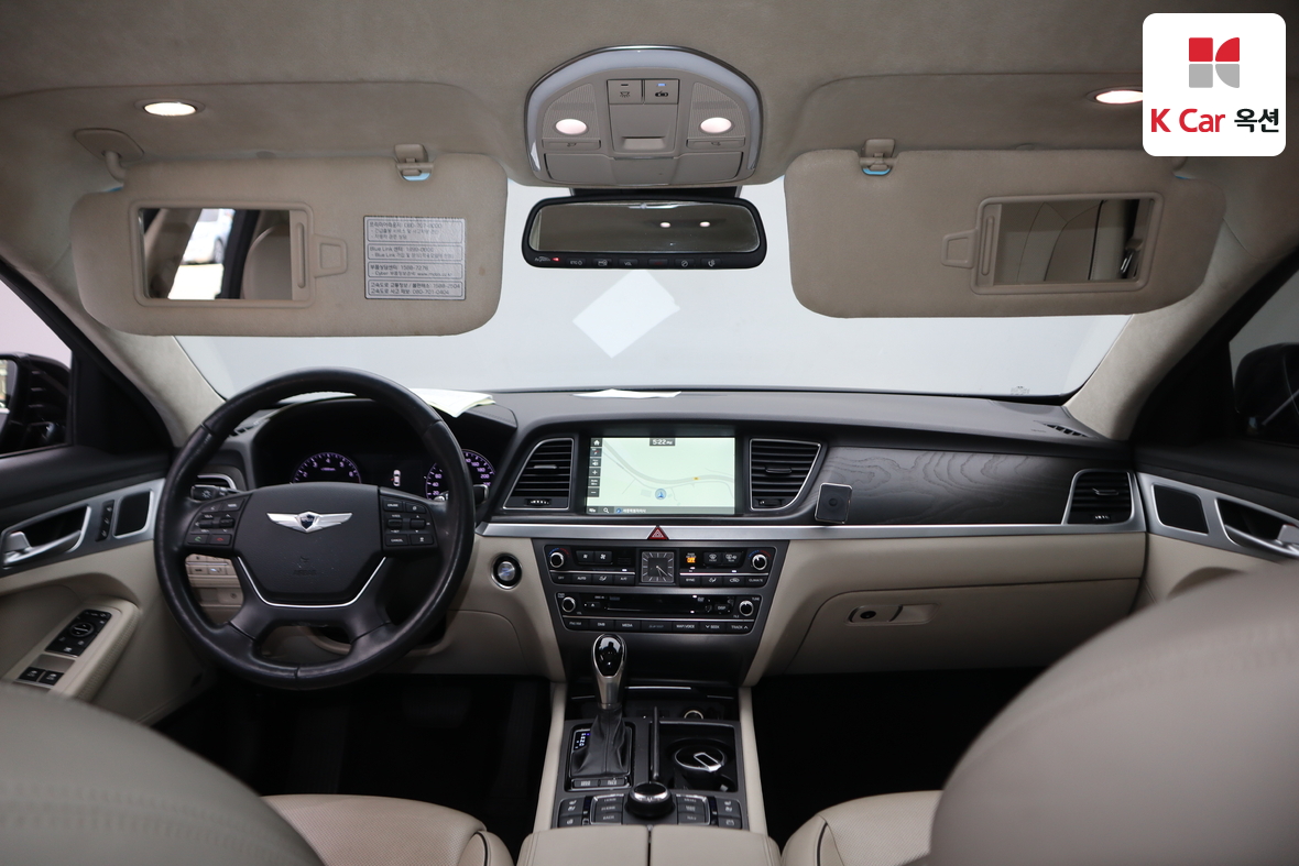 Hyundai Genesis - 3