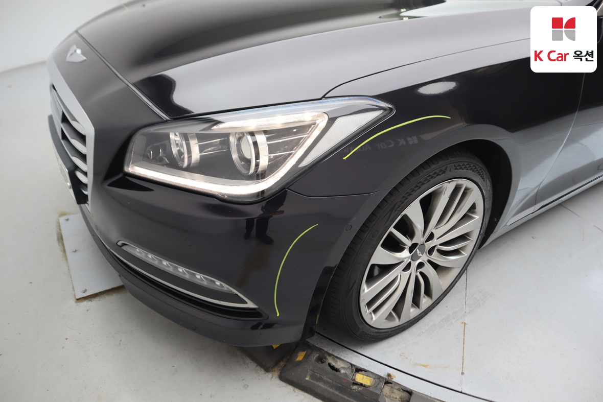 Hyundai Genesis - 41
