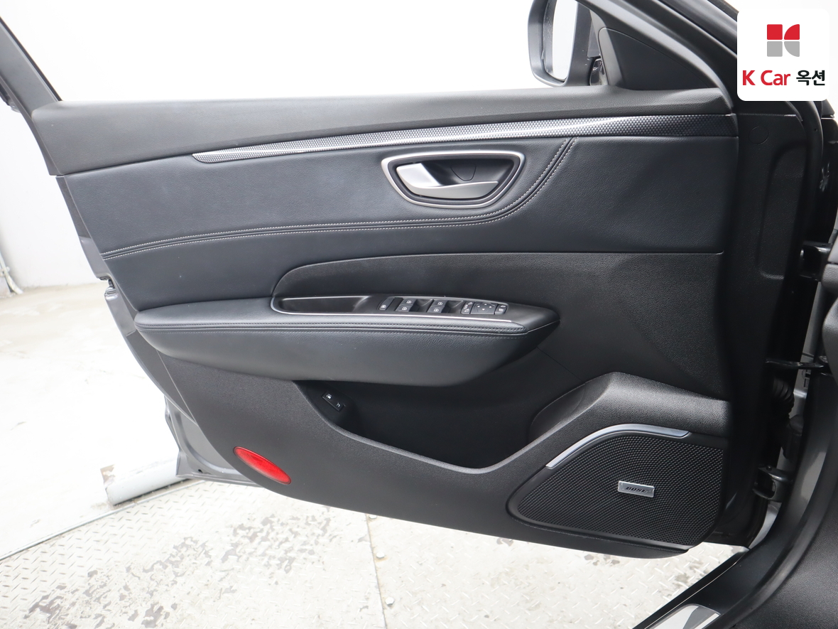 Renault Samsung SM6 2016 - Image 8