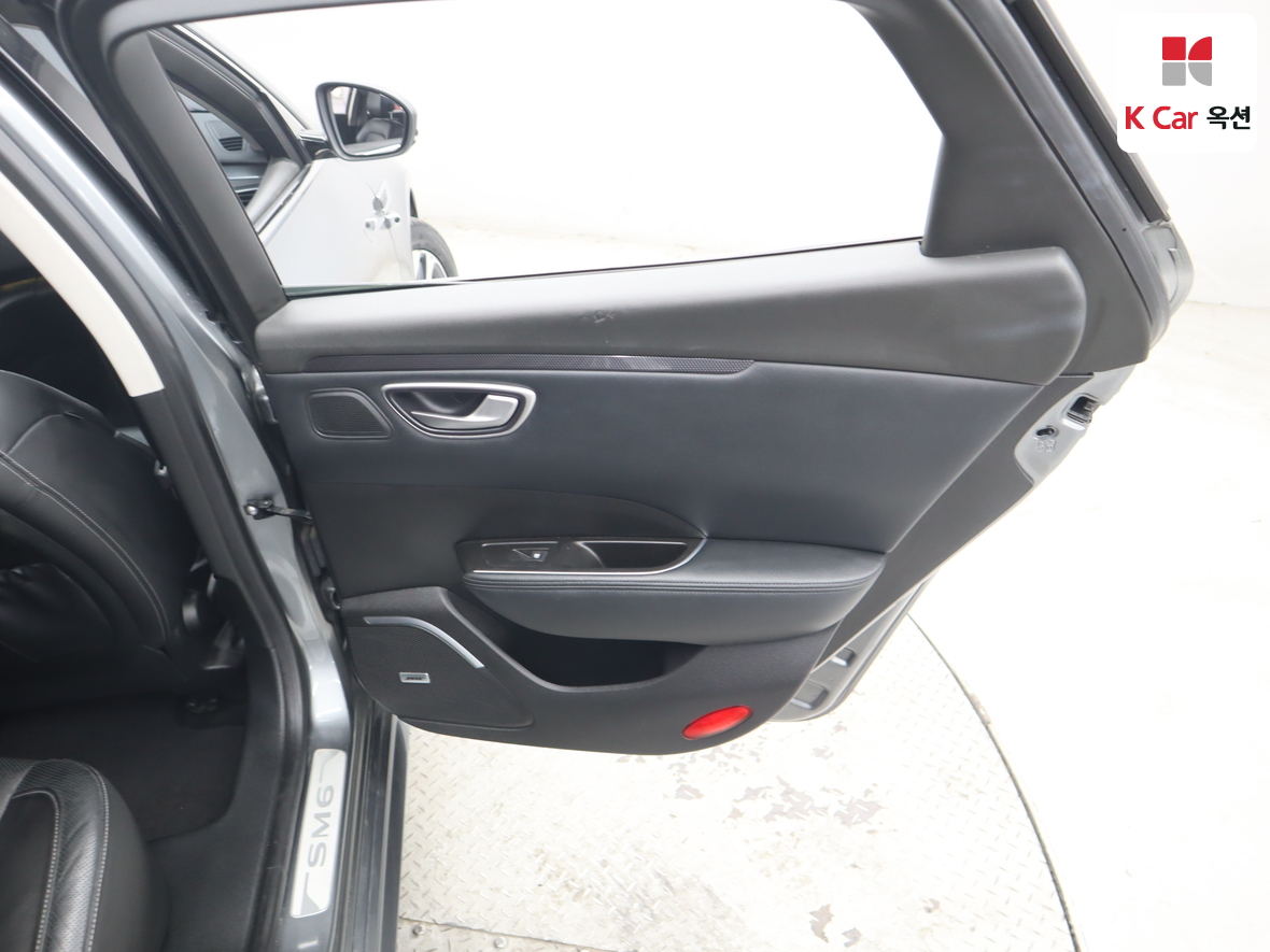 Renault Samsung SM6 2016 - Image 31