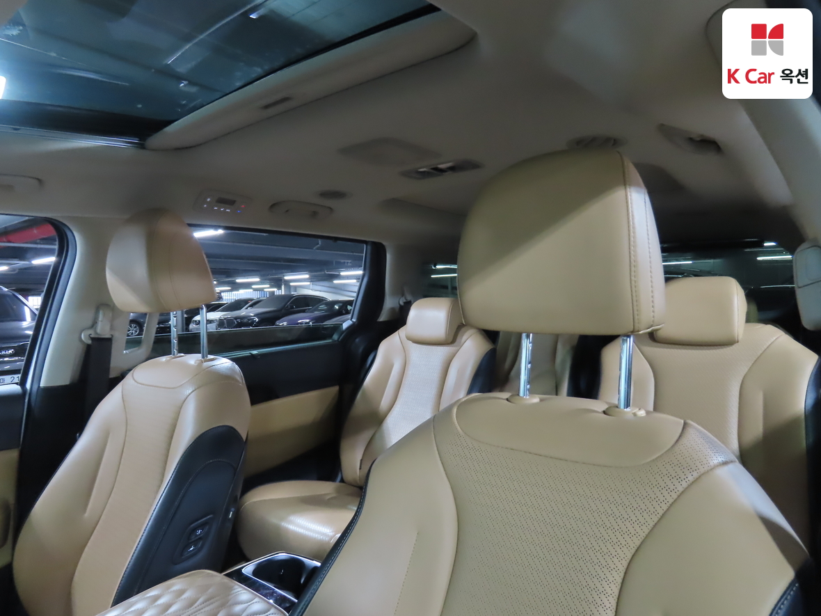 كيا كارنيفال 2023 - صورة 19