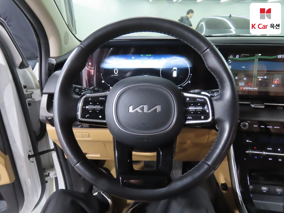 كيا كارنيفال 2023 - صورة 10