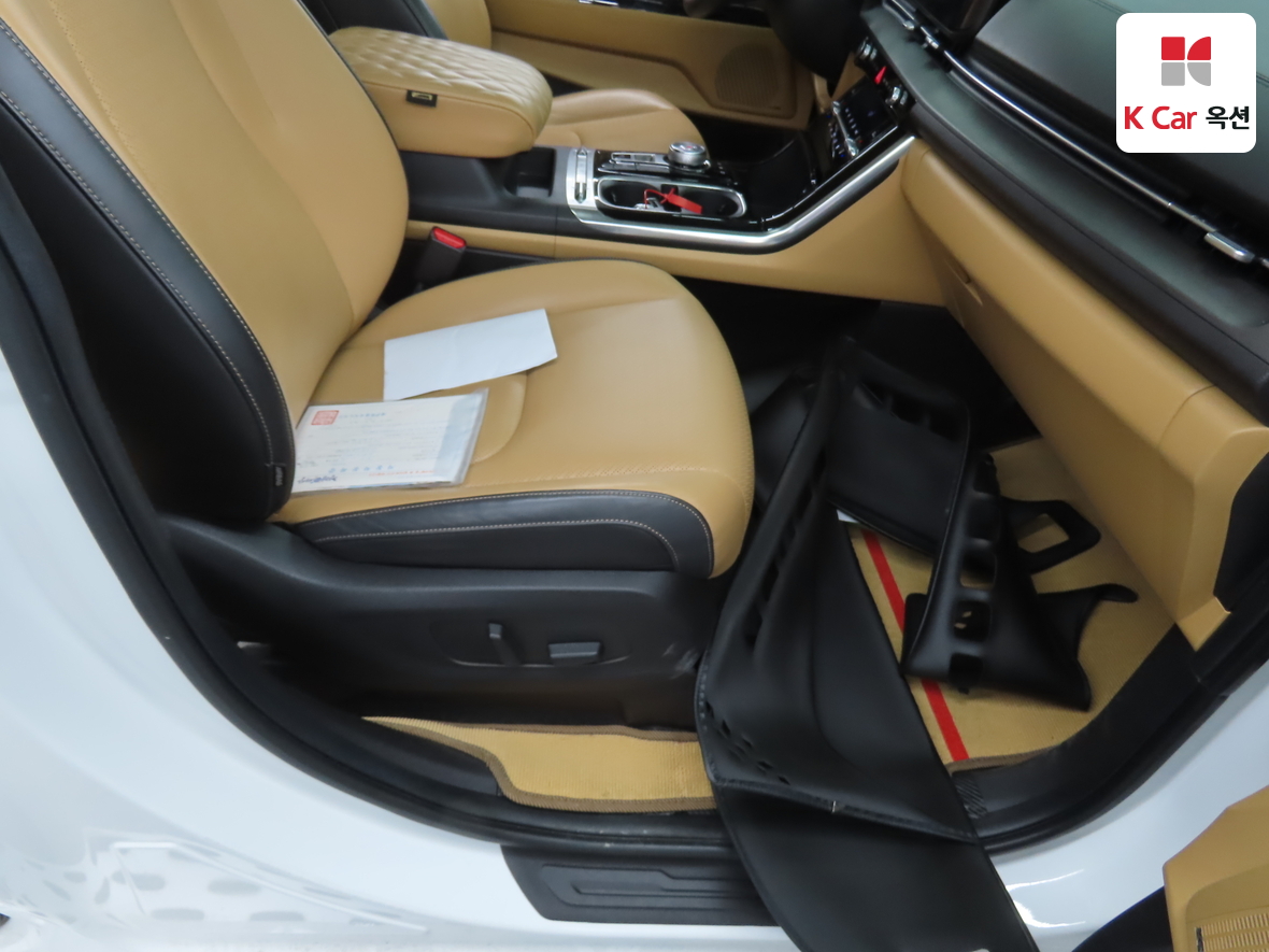 كيا كارنيفال 2023 - صورة 30