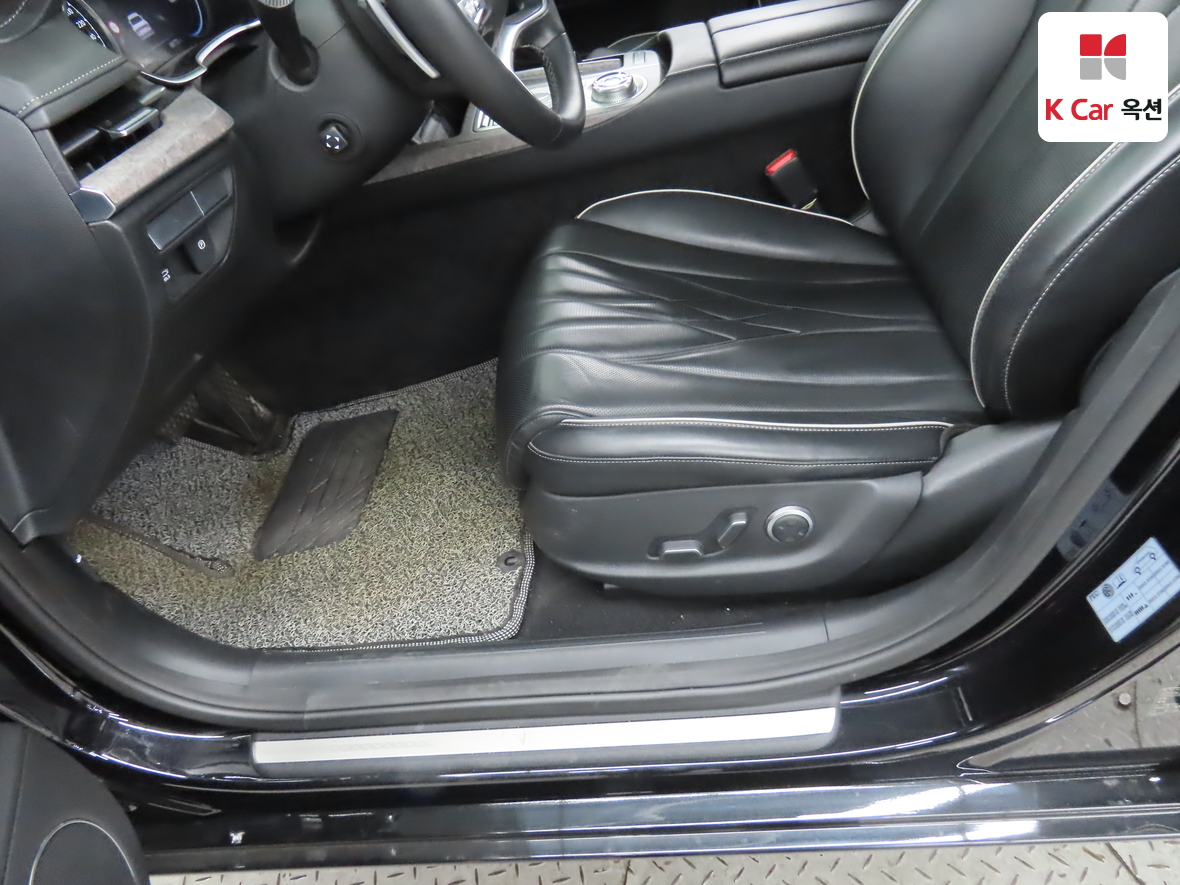 Genesis G80 - 18