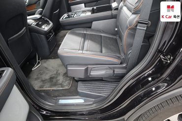 2023 - lincoln navigator