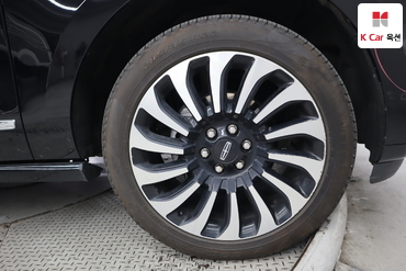 2023 - lincoln navigator