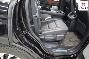 2023 - lincoln navigator