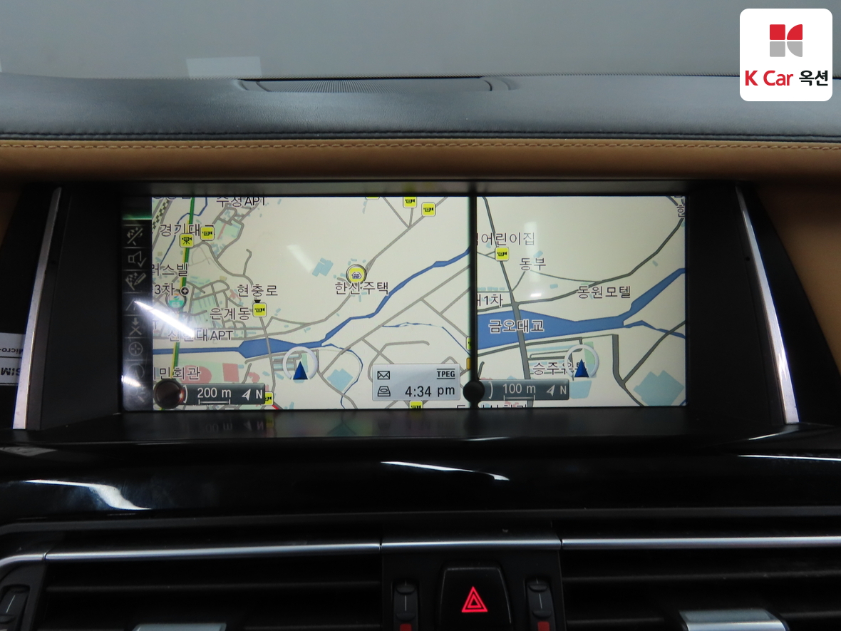 BMW 7 Series - 14