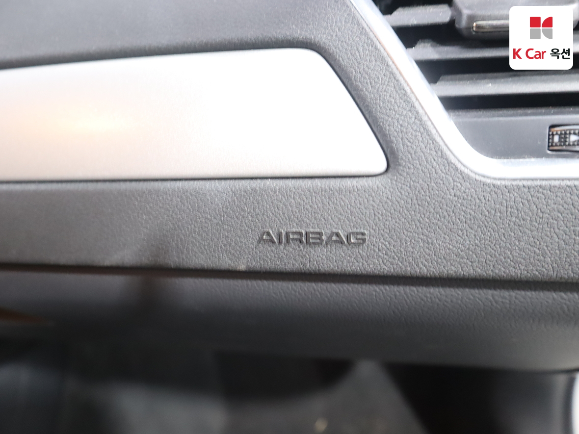 Audi A4 - 32