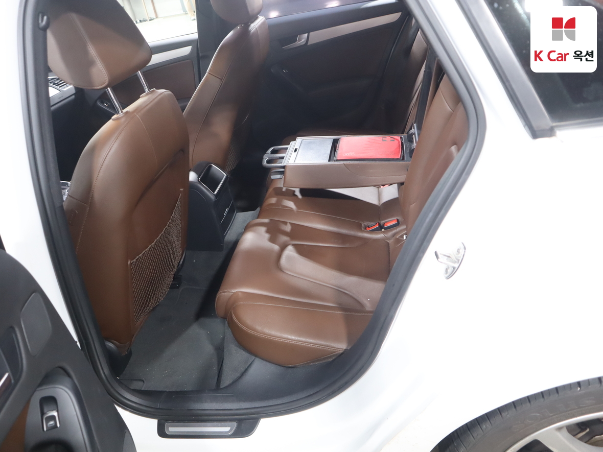 Audi A4 - 25