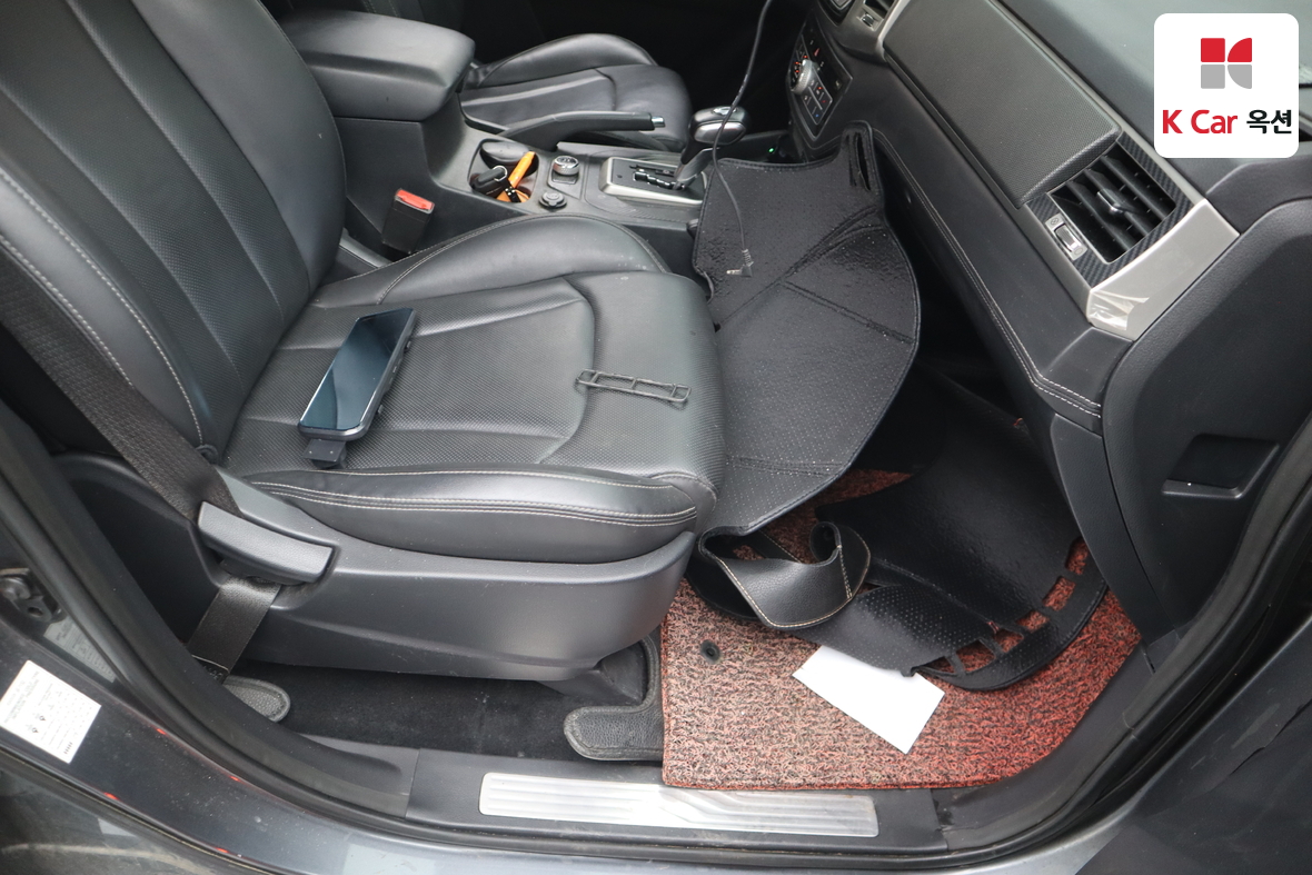 KG Mobility Rexton Sports - 28
