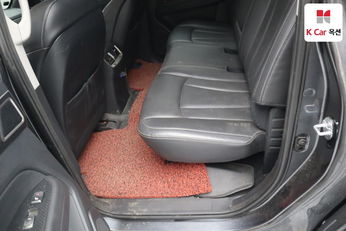 KG Mobility Rexton Sports - 22