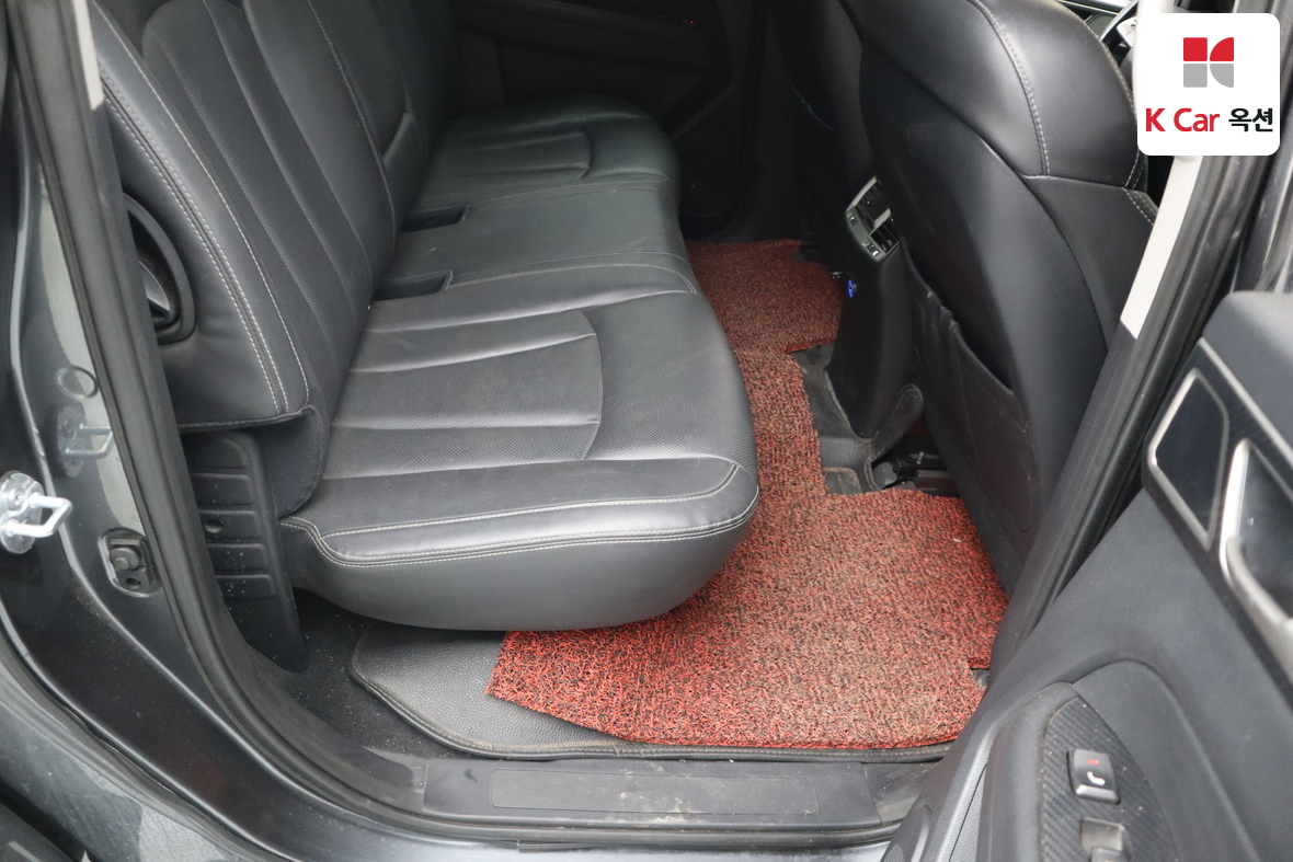 KG Mobility Rexton Sports - 26