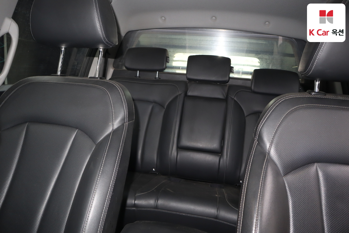 KG Mobility Rexton Sports - 18