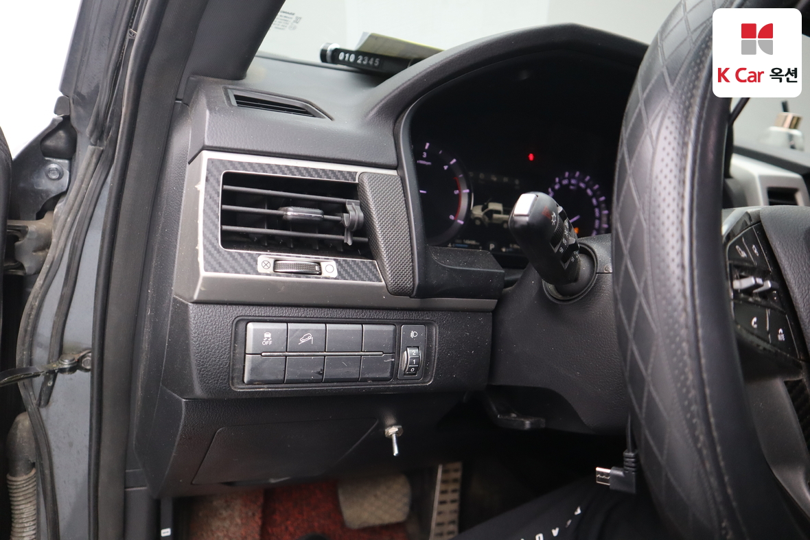 KG Mobility Rexton Sports - 9