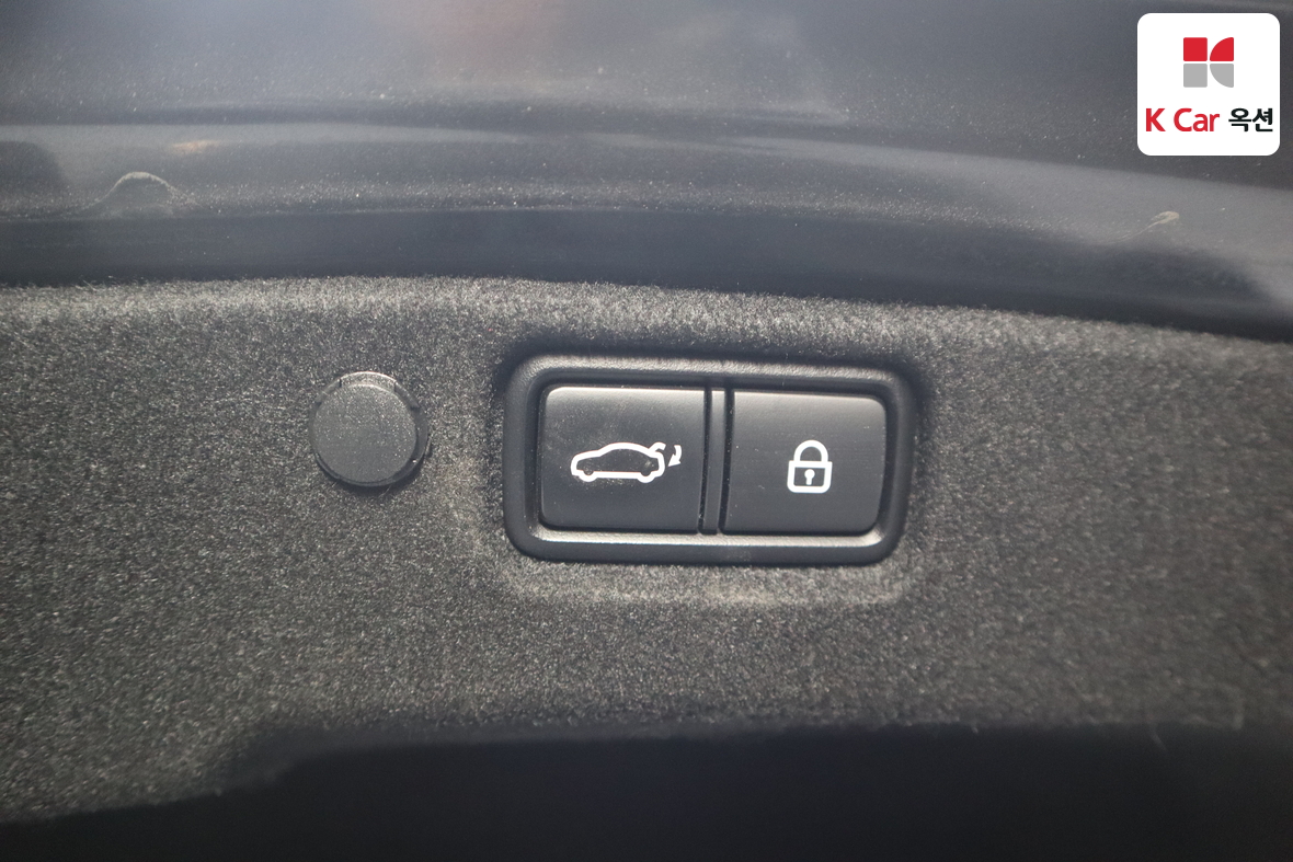 Kia K7 2018 - Image 28