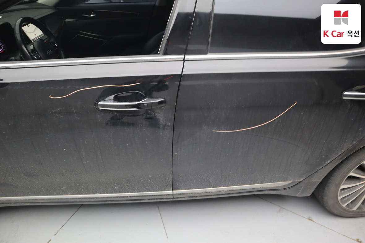 Kia K7 2018 - Image 41