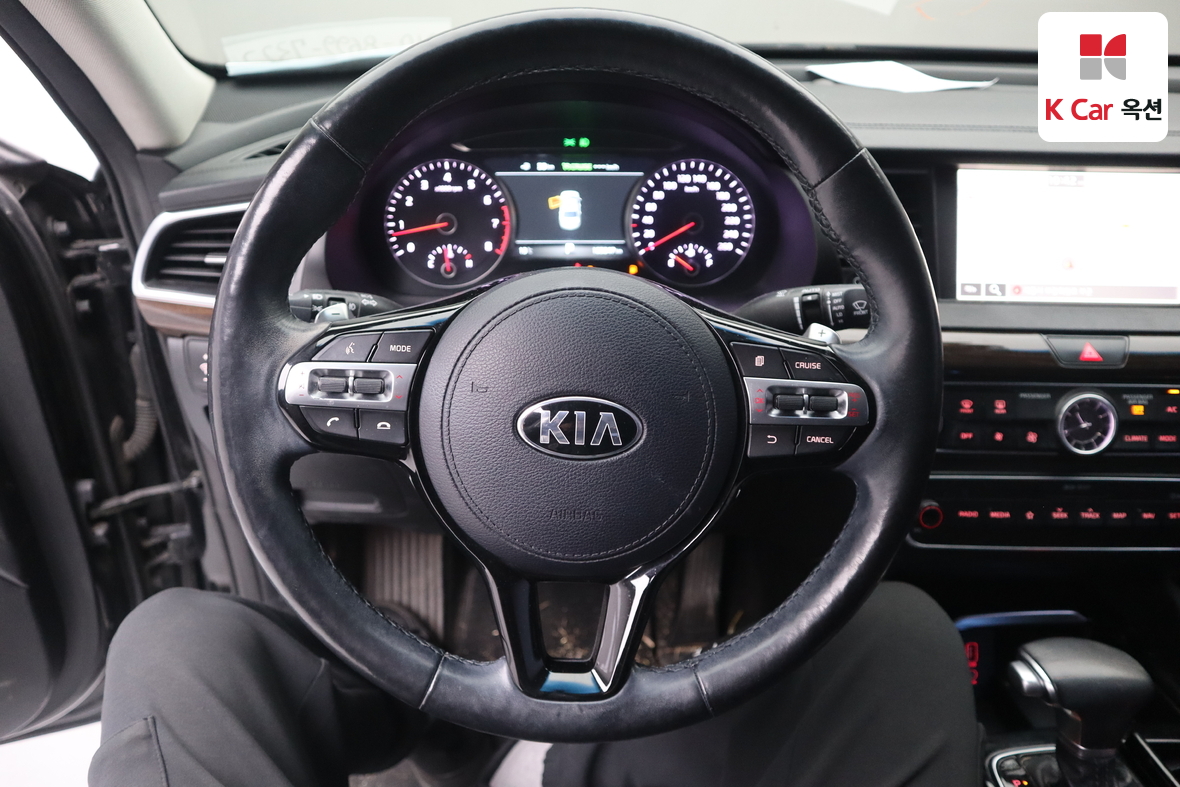 Kia K7 2018 - Image 10