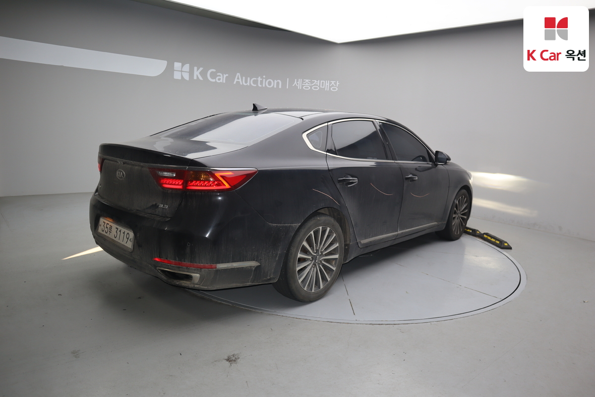 Kia K7 2018 - Image 2