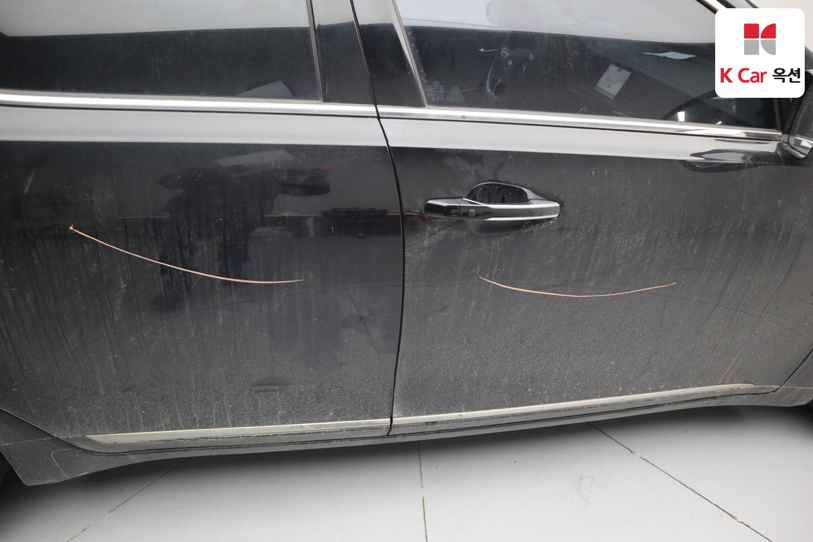 Kia K7 2018 - Image 38