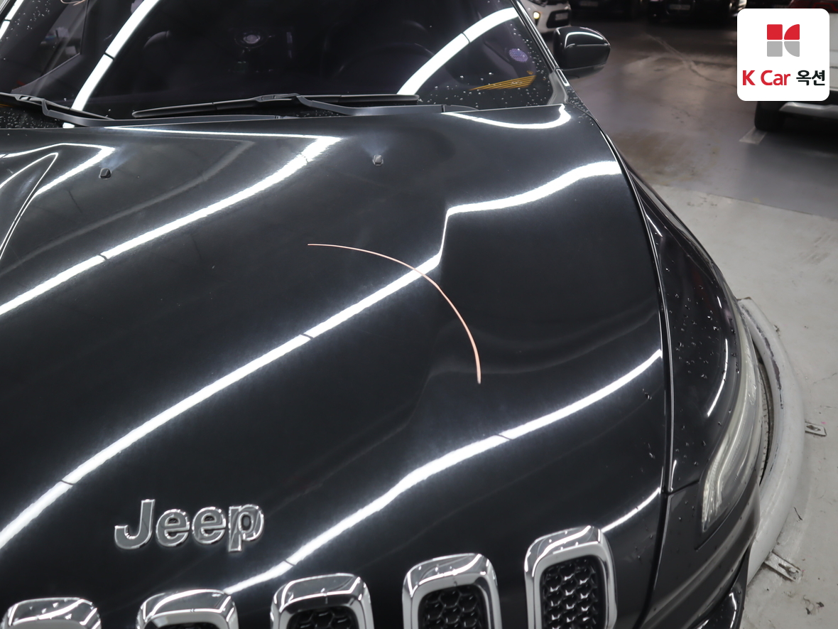 Jeep Cherokee - 41