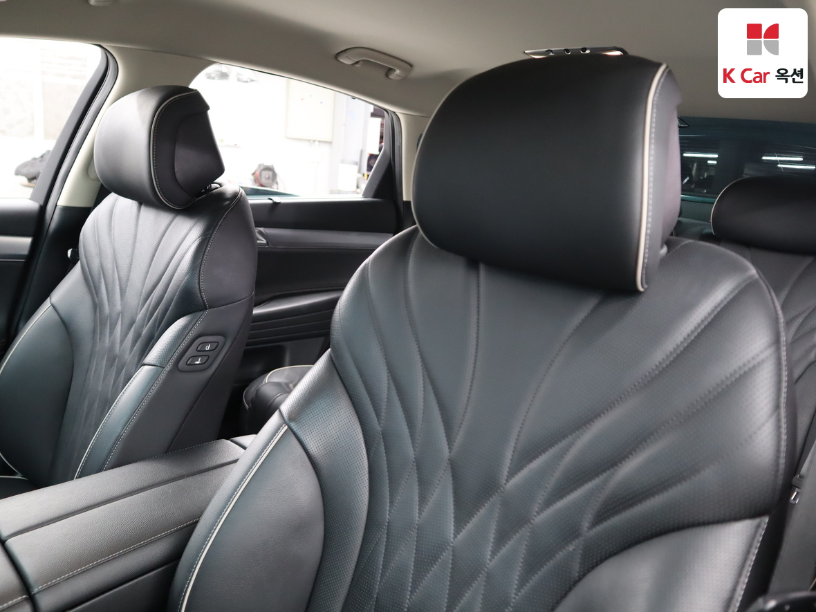 Genesis G80 - 19