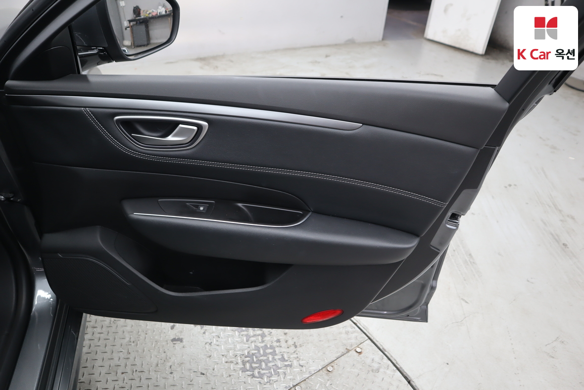 Renault Samsung SM6 2023 - Image 27