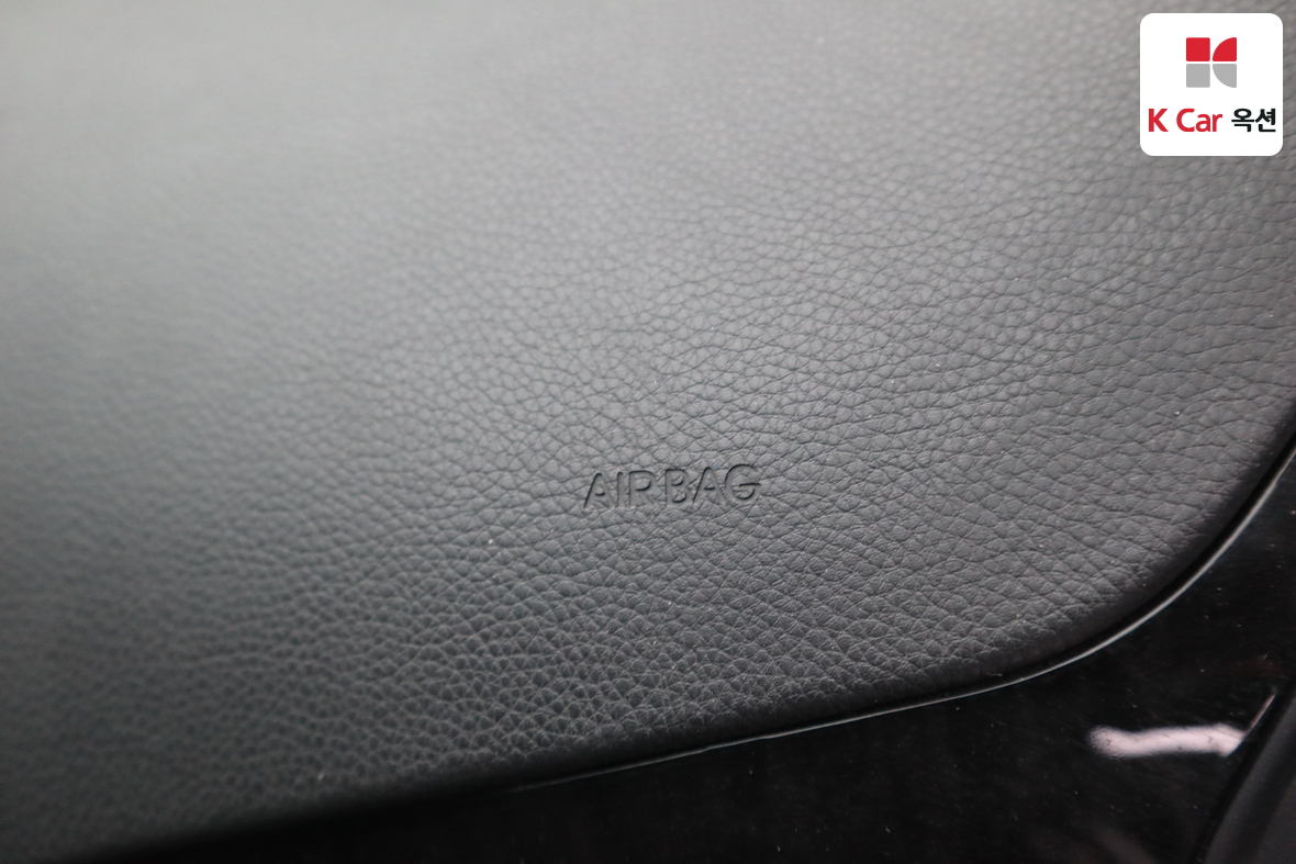 Hyundai AZERA 2014 - Image 29