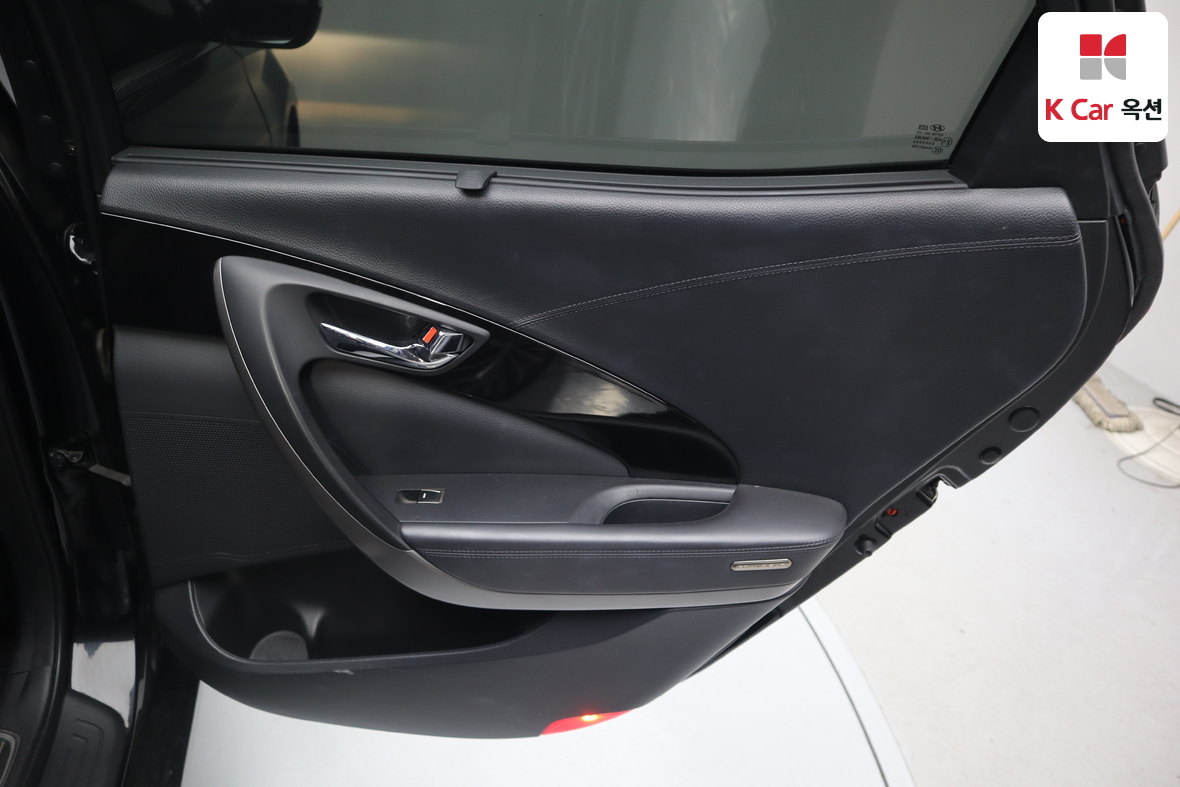 Hyundai AZERA 2014 - Image 25