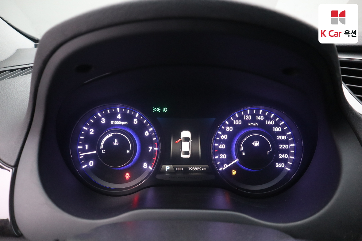 Hyundai AZERA 2014 - Image 5