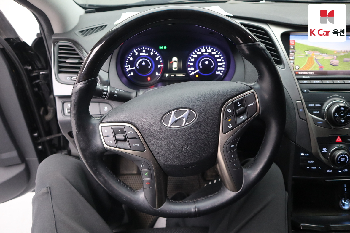 Hyundai AZERA 2014 - Image 10